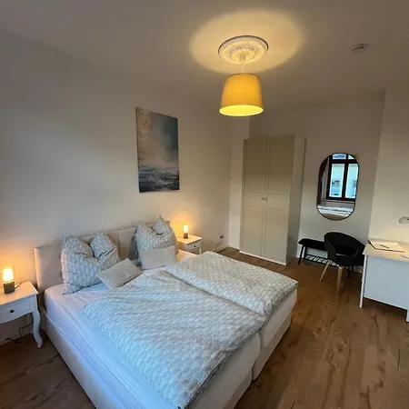 Emilie Apartment *